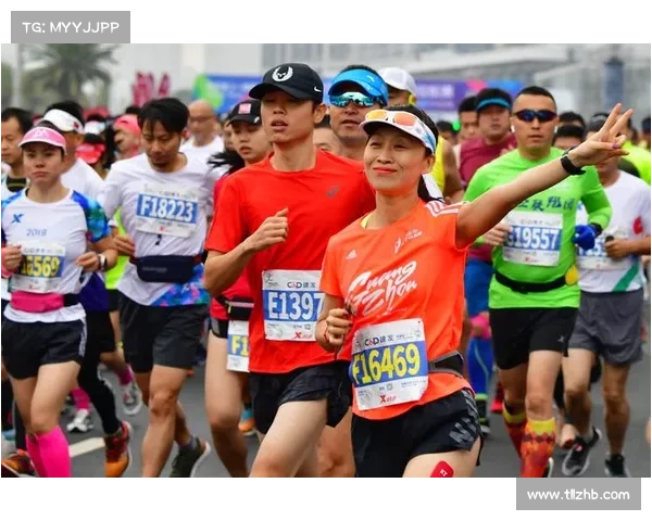 奔跑全球心连心 2025厦门马拉松展现国际化魅力与活力 奔跑全球心连心 2025厦门马拉松展现国际化魅力与活力